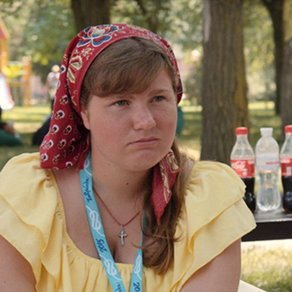 Deelneemster aan jeugdkamp voor jonge historici op de Krim